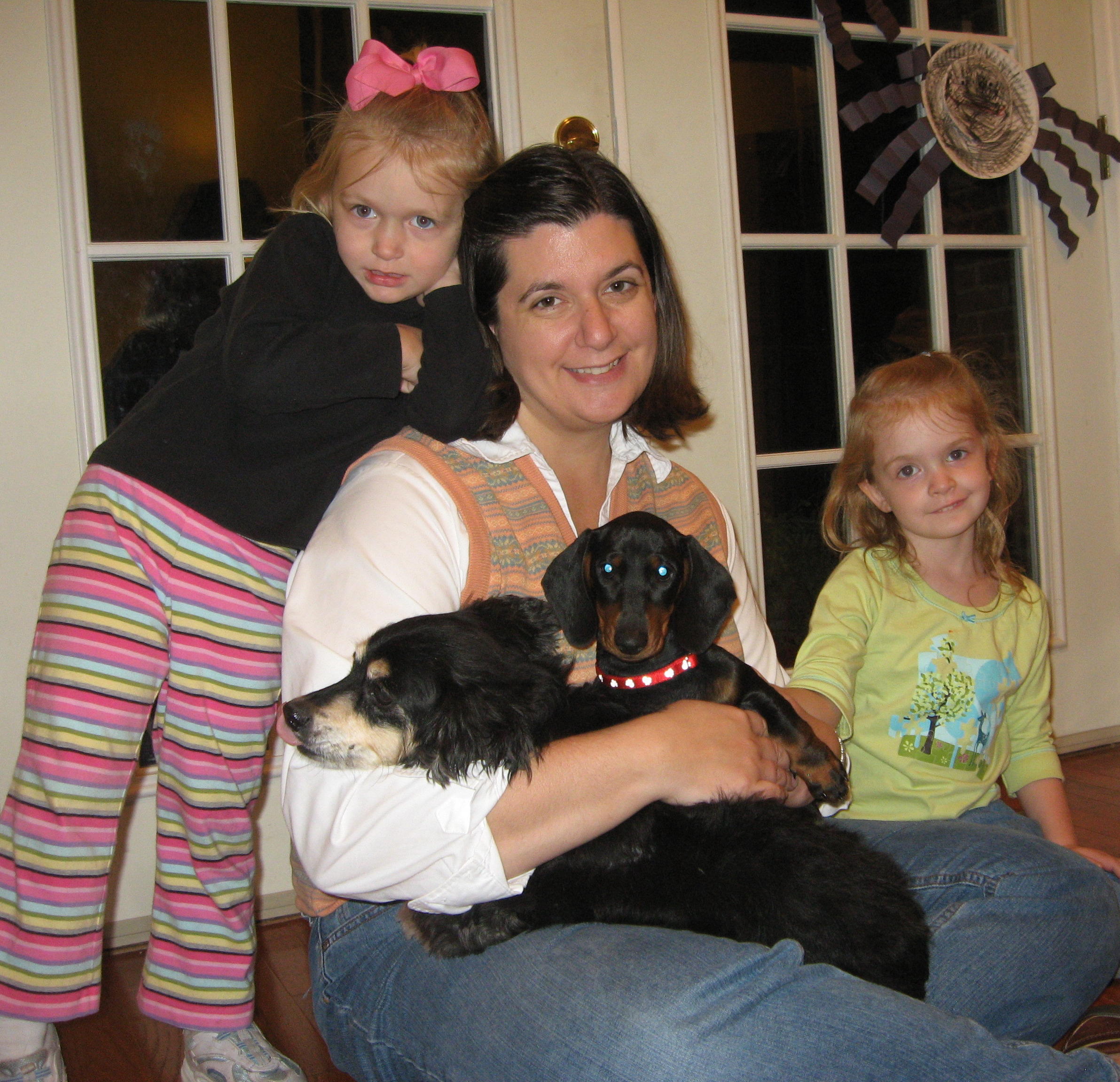 2007_10_29 Lilly and other curtis gils.jpg